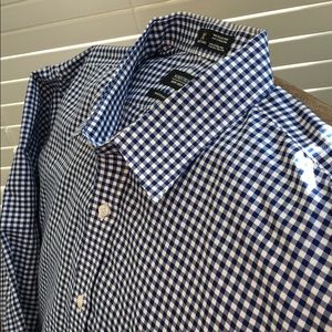 Men’s dress shirt